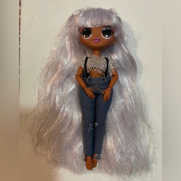 L.O.L. Surprise! OMG Remix Kitty K Fashion Doll - Picture 1 of 3